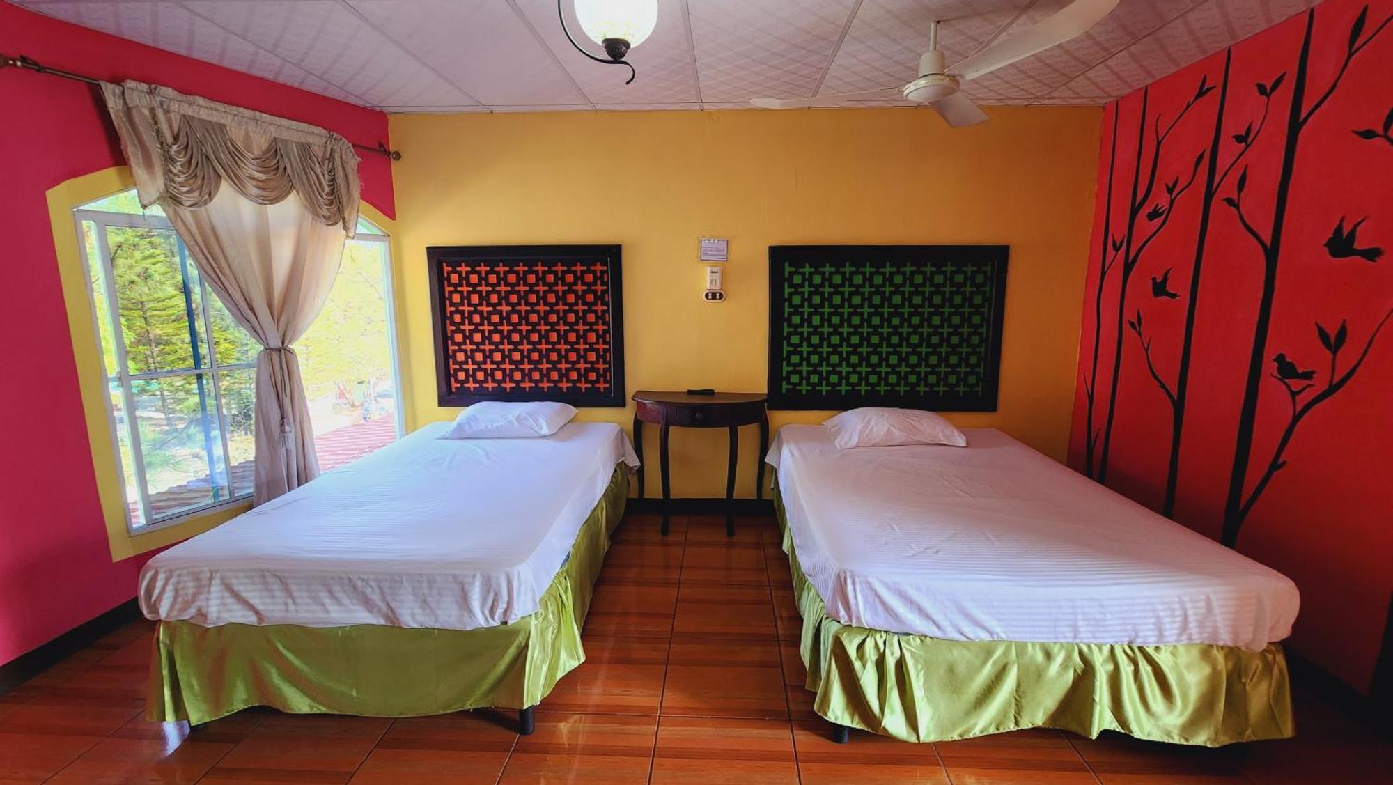 Hotel Y Restaurante Las Margaritas Perquín Kamer foto